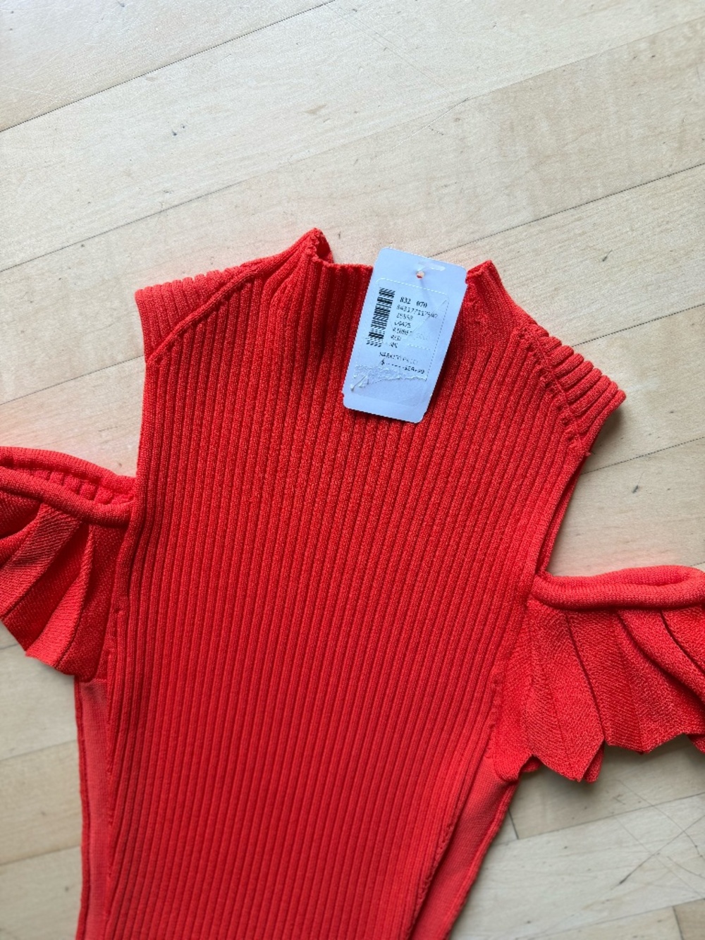 NEW RENVY red tight ribbed cold shoulder dress, S - Picture 5 of 6